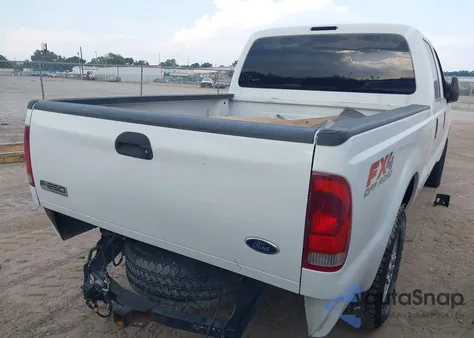 2006 Ford F-250 Lariat/Xl/Xlt z USA, uszkodzony, nr VIN 1FTSW21P06EB55500